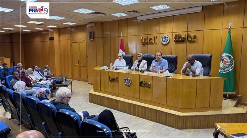 محافظ المنيا يلتقي نائب وزير الصحة لمتابعة مستوى الخدمات الصحية بالمحافظة 