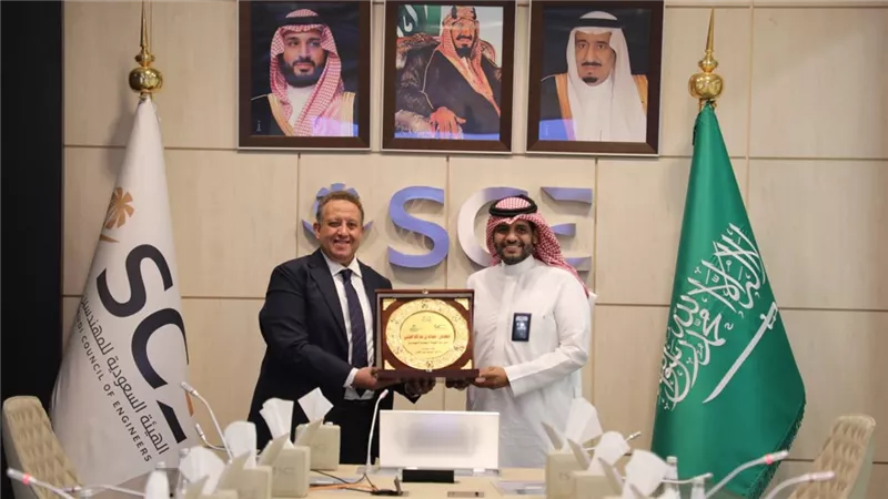لتعزيز التعاون.. نقيب المهندسين المصريين يلتقي رئيس الهيئة السعودية للمهندسين