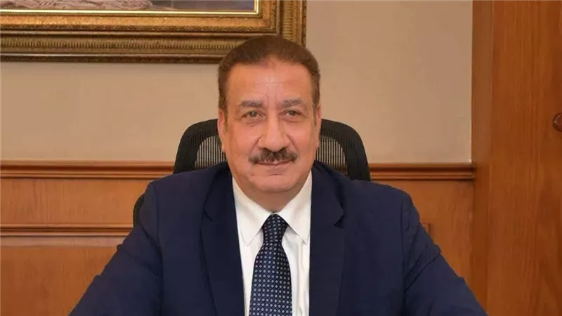 محافظ بورسعيد يشدد علي الأحياء بمنع مصادر الضوضاء ومكبرات الصوت بالكافتيريات 