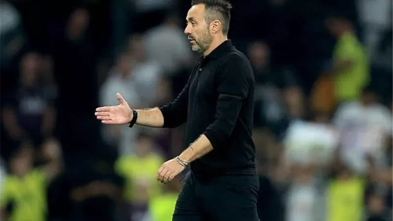 دي زيربي: عمر مرموش لاعب رائع وصفقة عظيمة تنضم لنا