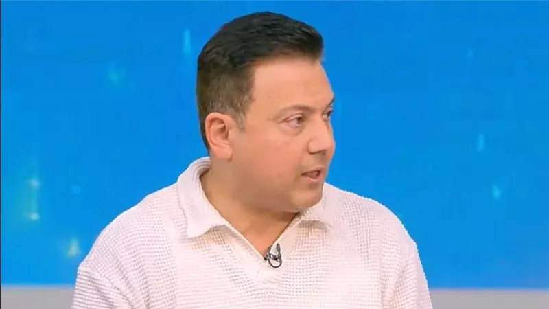 عمرو رمزي: وجود صديق مقرب للزوج غير زوجته بداية الخراب