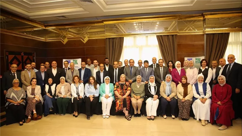 التنمية المحلية والبيئة تبحث دعم التحول العادل للطاقة وتعزيز كفاءة الاستهلاك