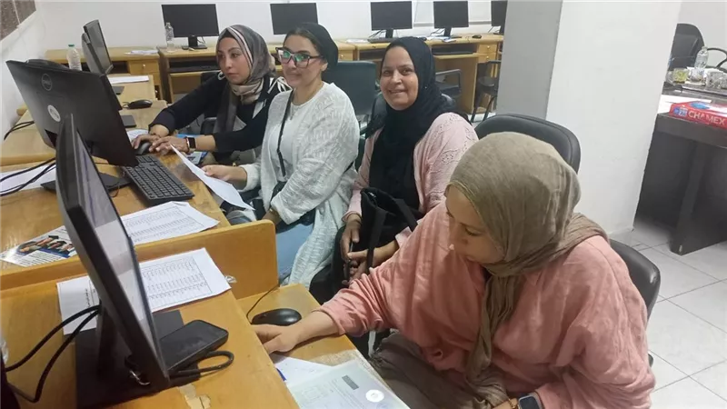 تنسيق الجامعات 2026.. 71 طالبًا يسجلون رغباتهم بمكتب التنسيق بجامعة قناة السويس