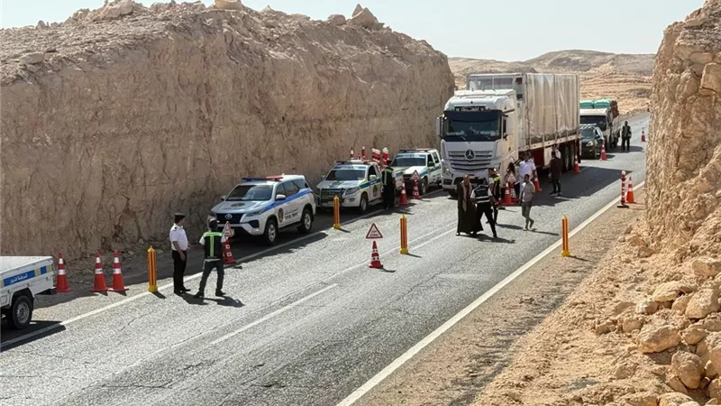 لضبط المخالفين.. حملات مرورية مكثفة على الطرق الصحراوية والسريعة بسوهاج