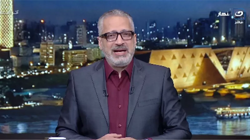 تامر أمين يحذر من مقارنة نفسك بالناجحين: «أنت شايف النهاية بس»