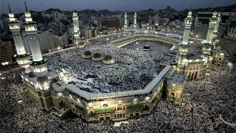 وزارة الداخلية تبدأ غدا قرعة الحج العلنية لموسم 2027