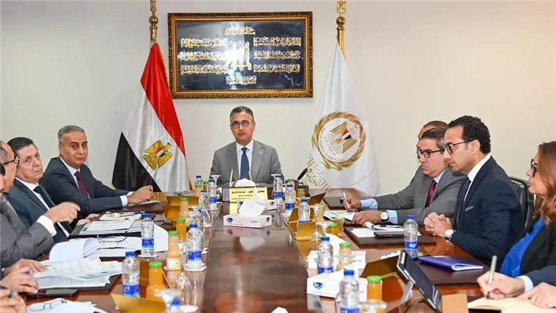 التموين تبدأ تنفيذ خطة عاجلة لضبط الأسواق وطرح 12 سلعة بأسعار مخفضة في سبتمبر