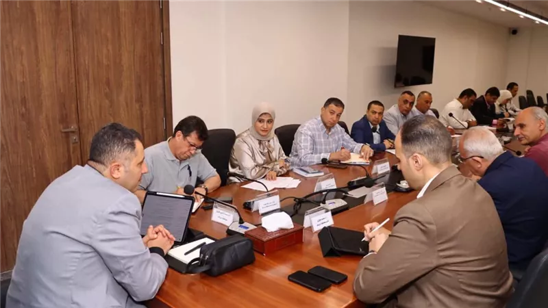 محافظ دمياط يوجه بتكثيف الحملات لضبط الأسواق وإزالة المخالفات وتحسين الخدمات 