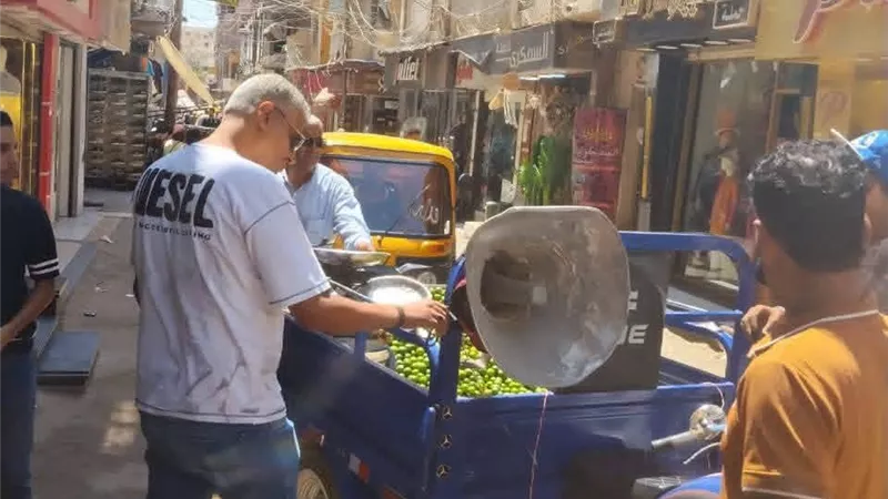 حملات مسائية مكثفة بكفر الدوار.. إزالة ٤٨٧ حالة إشغال وضبط ٨ مكبرات صوت مخالفة