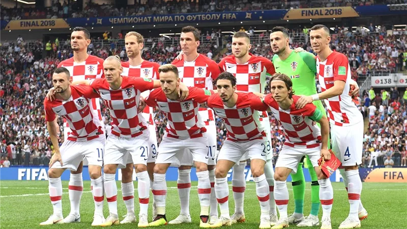 وصيف العالم يزامل محمد صلاح في طرابزون سبور التركي لموسم واحد 