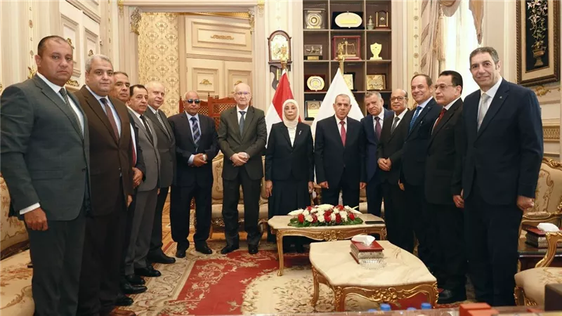رئيسة النيابة الإدارية تهنئ رئيس محكمة النقض بتوليه مهام منصبه