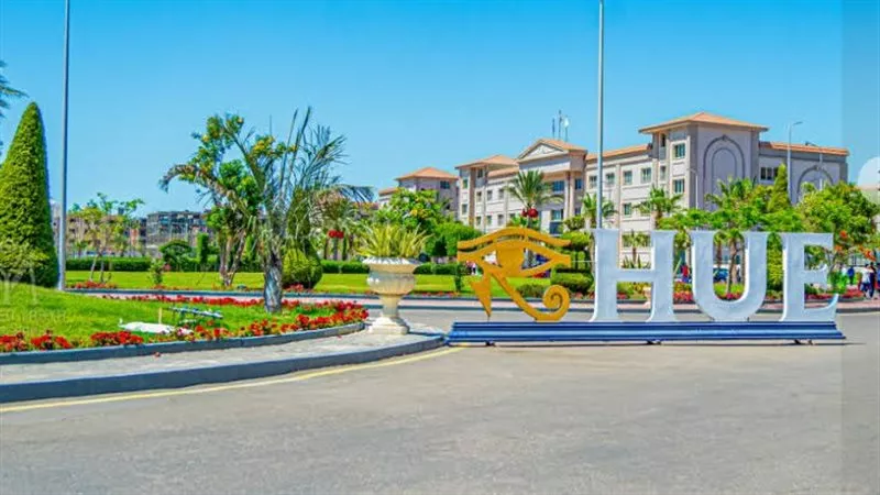 رئيس جامعة حورس: التعاون مع المجلس الثقافي البريطاني لتمكين الطلاب من المنافسة