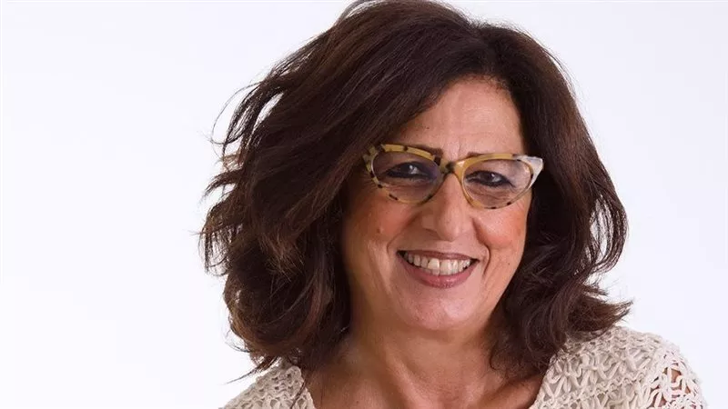 اليوم .. إقامة عزاء زوج المخرجة ماريان خوري في مسجد عمر مكرم