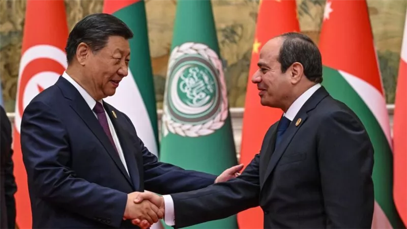 الرئيس السيسي يستقبل الرئيس الصيني لتعزيز العلاقات الثنائية بين البلدين اليوم