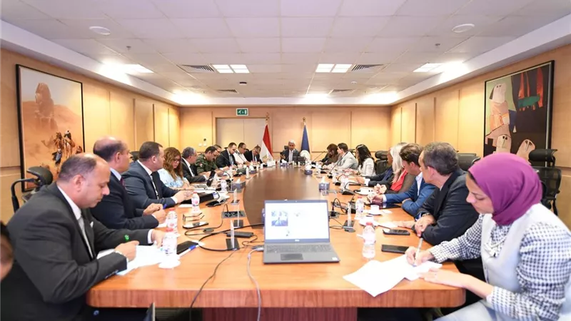 وزير السياحة يترأس الاجتماع الأول للجنة الإعداد لاستقبال كسوف الشمس 2027