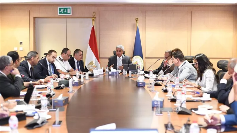 وزير السياحة يترأس اجتماع لجنة فعاليات الكسوف الكلي بالأقصر أغسطس 2027