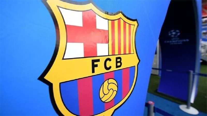 برشلونة يجهز مفاجأة في الساعات الأخيرة من الانتقالات الصيفية 