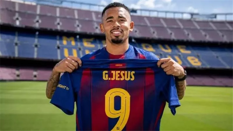 برشلونة يحسم مدة عقد جابرييل جيسوس قبل الإعلان عن الصفقة