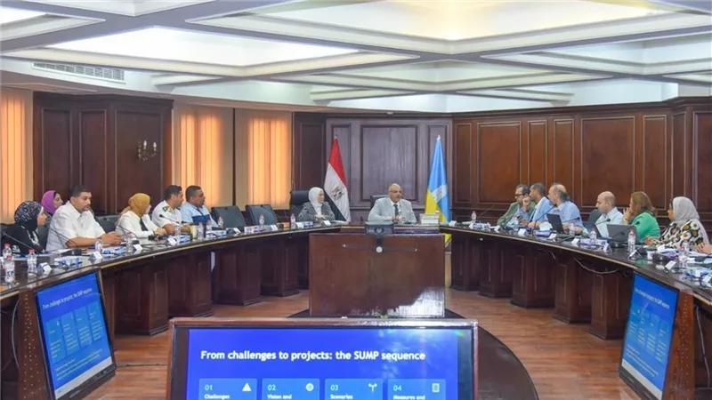 النقل الذكي وتطوير الطرق.. تفاصيل خطة الإسكندرية الجديدة لمواجهة الازدحام