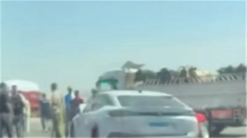 تصادم عدد من السيارات أعلى الدائري تجاه المريوطية.. ورفع آثار الحادث