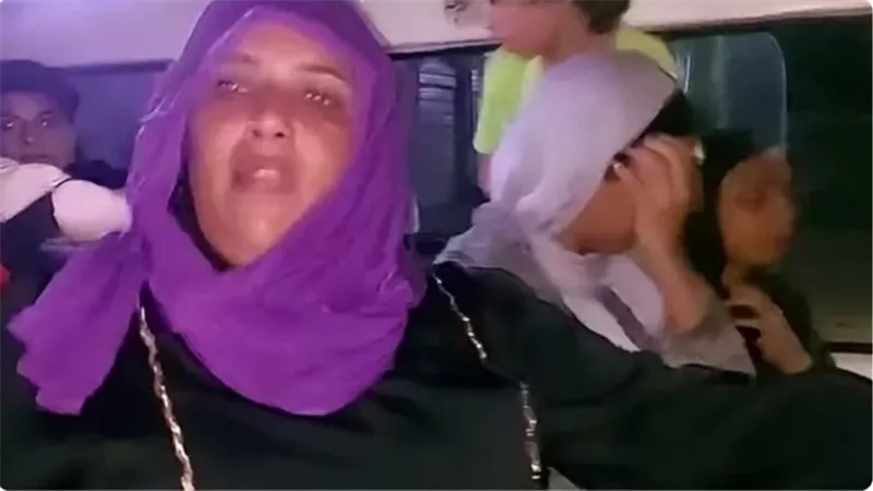 «عضتني وضربتني».. الأمن يفحص استغاثة فتاة داخل ميكروباص بالدقهلية