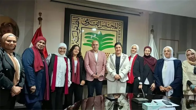 رئيسة الطفولة والأمومة تكرم الفائزين في مسابقة «جيل واعٍ في عالم رقمي»