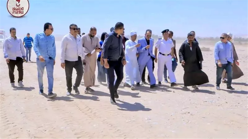 النيابة الإدارية تحيل موظفين سابقين للمحاكمة بعد الاستيلاء على 50فدانًا بسوهاج