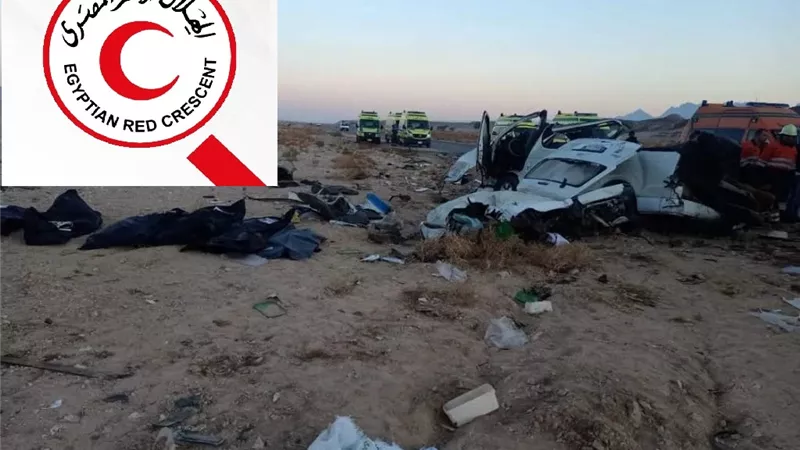 الهلال الأحمر يتحرك لمساندة مصابي وأسر ضحايا حادث أتوبيس دهب – نويبع