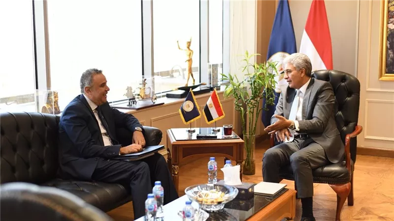 وزير السياحة والآثار يلتقي سفير مصر لدى أمريكا  