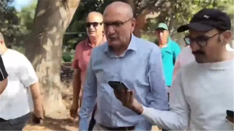 «هعزمك على حمام».. سر مكالمة طريفة بين والد محمد صلاح والسفير التركي