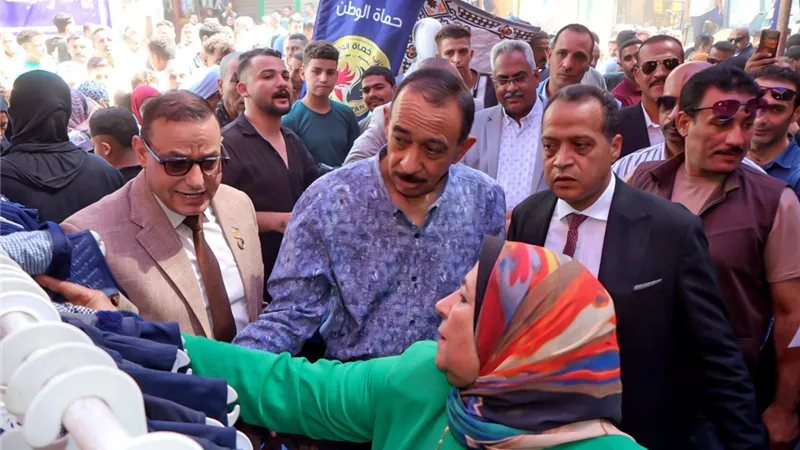 محافظ سوهاج يفتتح معرضي 