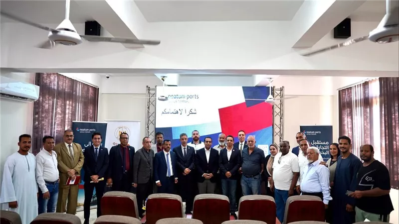 محافظ قنا: موانئ أبوظبي تدعم صادرات المحافظة وتخفض تكاليف الشحن