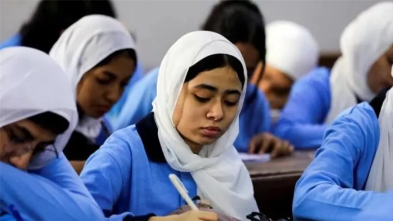 أزمة جديدة في البكالوريا.. معلمون وطلاب يطالبون التعليم بتوضيح آلية التقييمات 