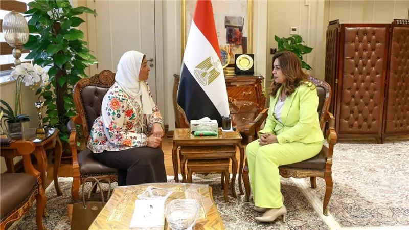 وزارة التنمية المحلية والبيئة تنظم ندوة تثقيفية للكاتبة نشوى الحوفي لرفع الوعي ومواجهة الشائعات 