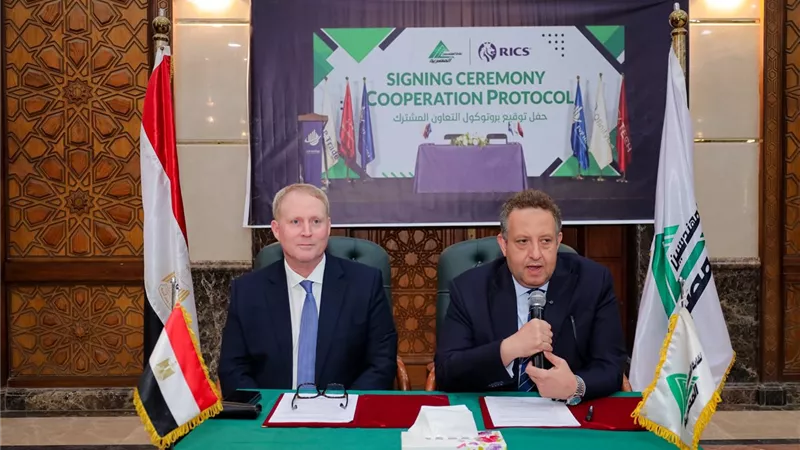 المهندس المصري على طريق العالمية.. بروتوكول جديد بين نقابة المهندسين وRICS