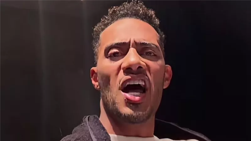 ليلتنا بوم .. محمد رمضان يروج لأغنيته الجديدة |فيديو