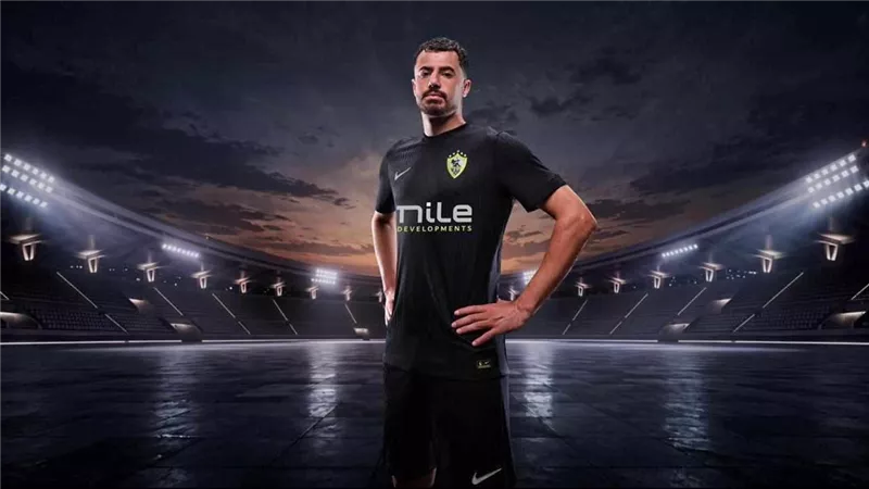 الزمالك يكشف رسميًا عن القميص البديل للموسم الجديد