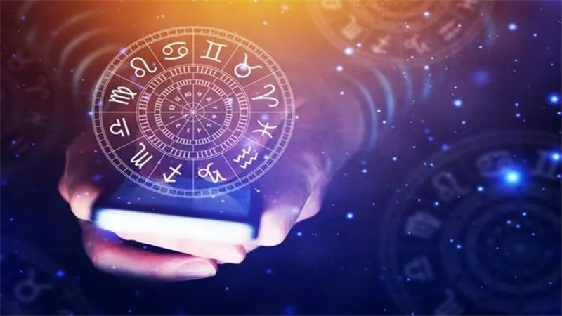 حظك اليوم الجمعة 4 سبتمبر.. فرص واعدة للجوزاء وتغييرات مهمة لمولود الأسد