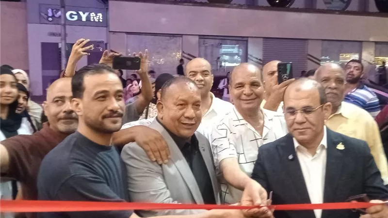 «مستقبل وطن» يفتح أبوابه لأهالي السويس.. معرض المستلزمات المدرسية والطلاب 