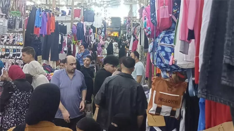 اقبال كبير على معرض أهلا مدارس بدمياط  استعدادا للعام الدراسي الجديد