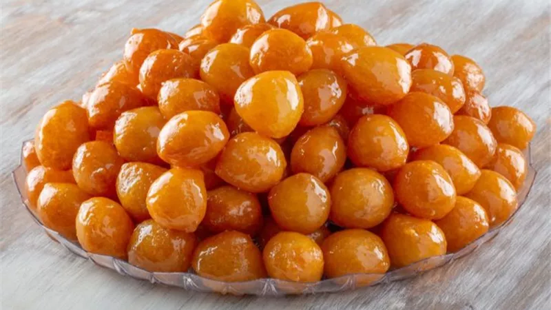 طريقة عمل الزلابية المقرمشة في البيت.. سر القوام الذهبي والطعم اللذيذ