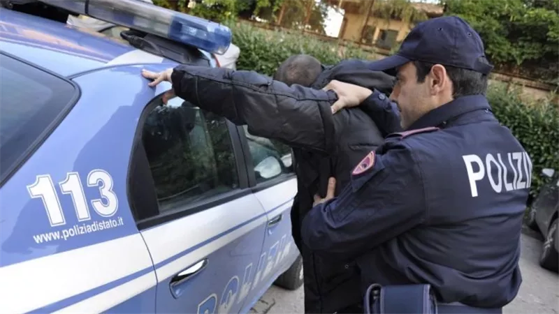 خناقة بين مصريين في إيطاليا تنتهي بكارثة.. تفاصيل مأساوية داخل مركز إيواء |خاص