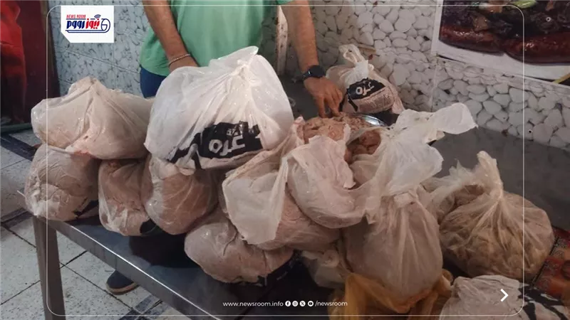 حملات بيطرية بالمنيا تضبط 640 كيلوجرامًا من اللحوم والأسماك غير الصالحة 