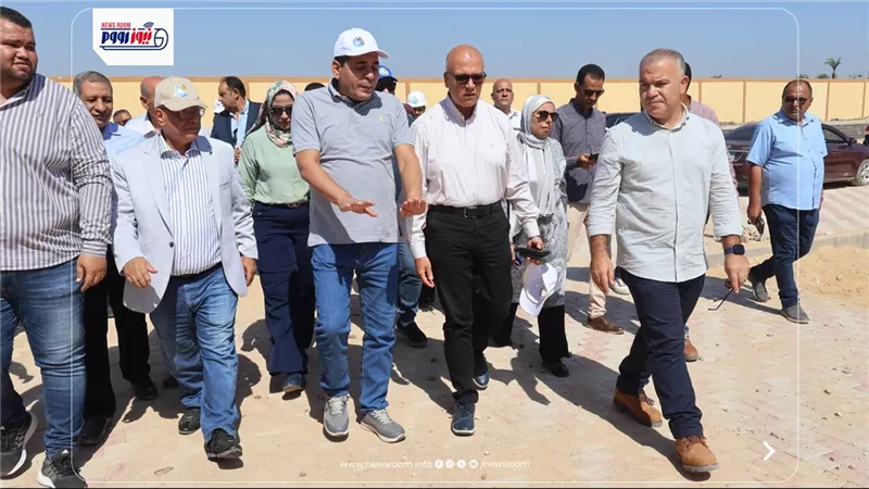 نائب وزيرة الإسكان ورئيس «القابضة للمياه» يتفقدان محطة العزب الجديدة 