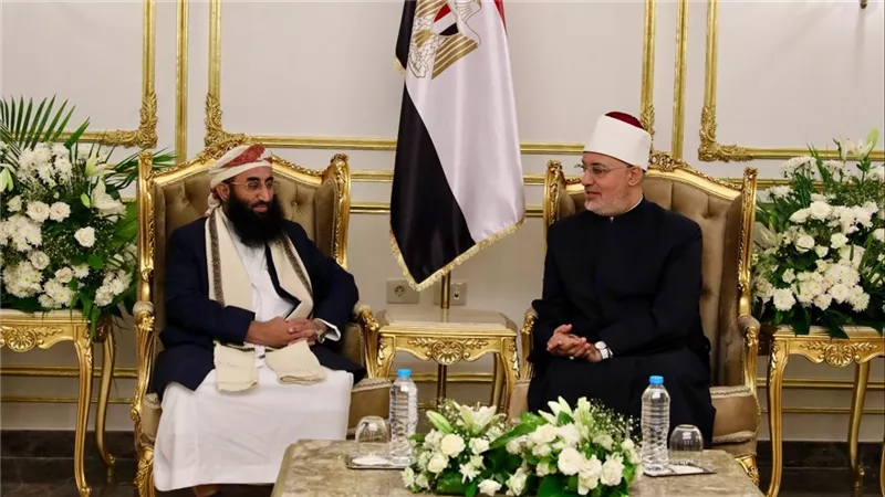 المفتي يلتقي وزير الأوقاف اليمني لبحث آفاق التعاون المشترك