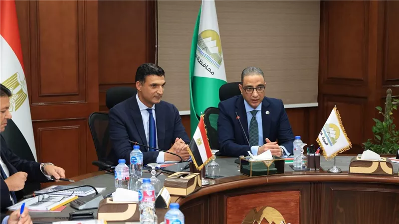 محافظ الجيزة يوجه بإعادة تقييم مقابل تقنين الأوضاع بالمنطقة الصناعية