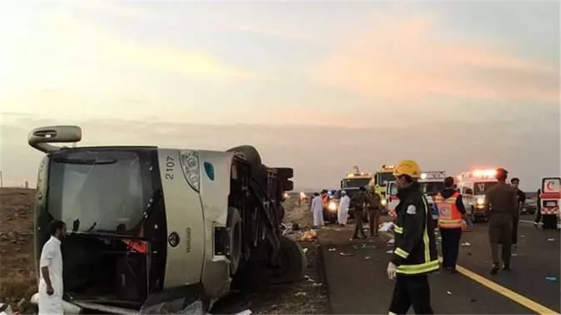 أول رد من الخارجية على حادث انقلاب أتوبيس المعتمريين المصريين في السعودية |خاص