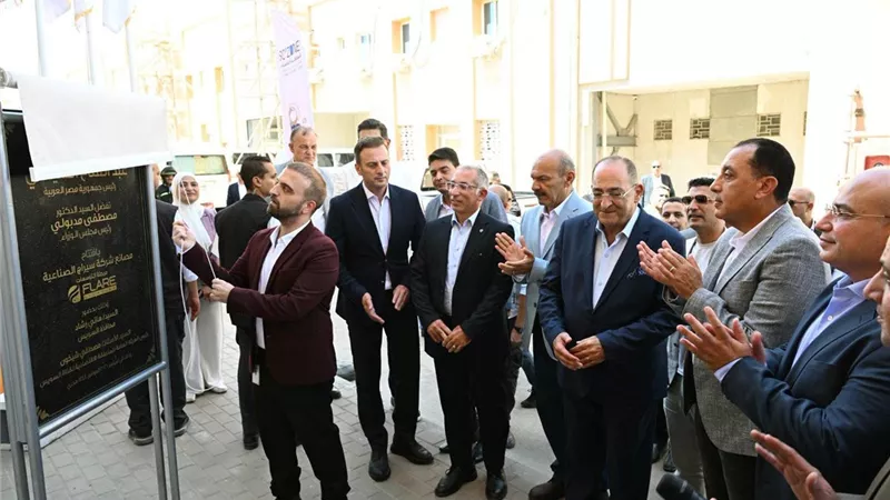 رئيس الوزراء يفتتح توسعات شركة سيراج بمصنع 