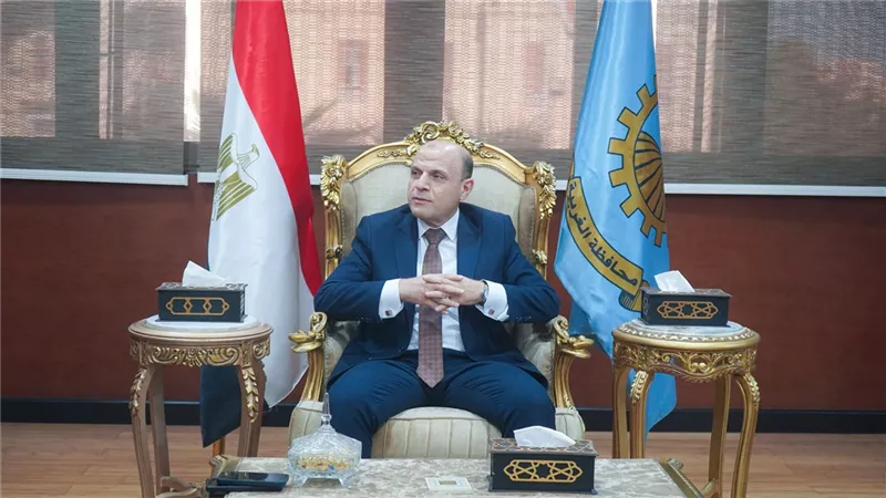 محافظ الغربية يستقبل وفد الأطباء لبحث تطوير المنظومة الصحية 