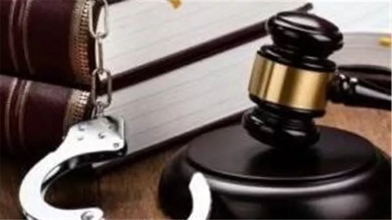 تأجيل محاكمة متهم بحيازة قنبلة وأسلحة نارية بالعمرانية لـ 2 نوفمبر